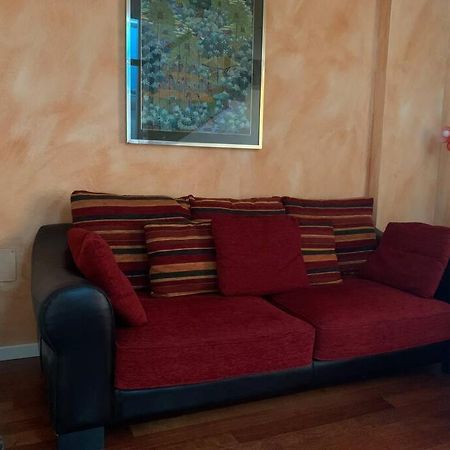 Appartamento Andrew'S House Con Parcheggio Privato Анцола-делл'Емілія Екстер'єр фото
